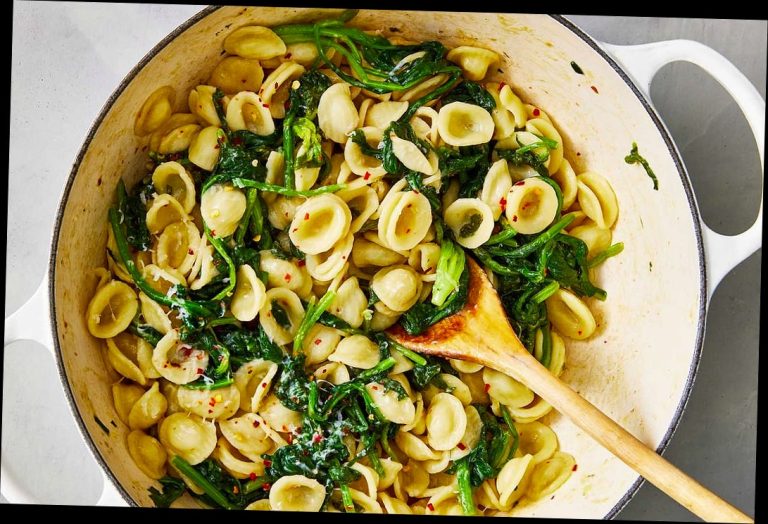 Low-Calorie Spinach Pasta