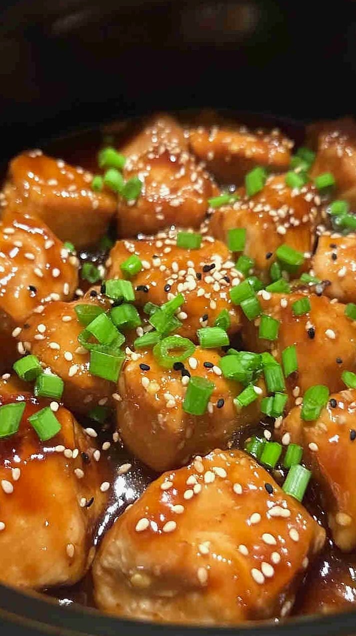 Slow Cooker Honey Garlic Chicken 11 Storage and Reheating