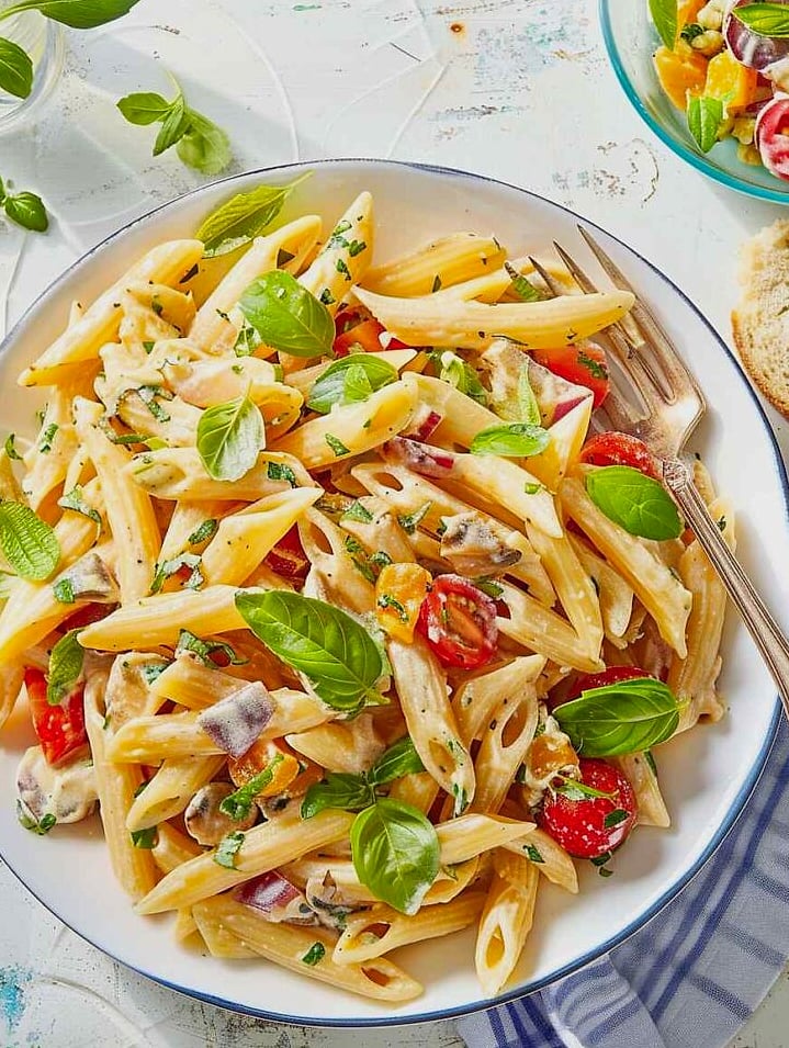 One Pot Bold Cajun Ranch Chicken Pasta