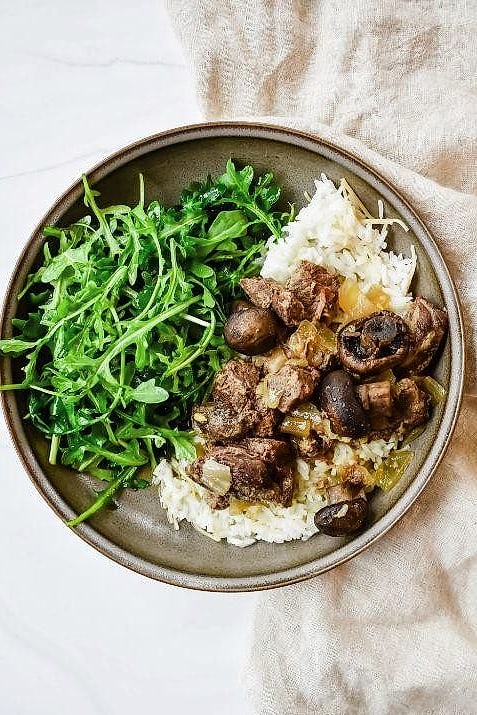 Sticky Honey Garlic Steak Rice Skillet