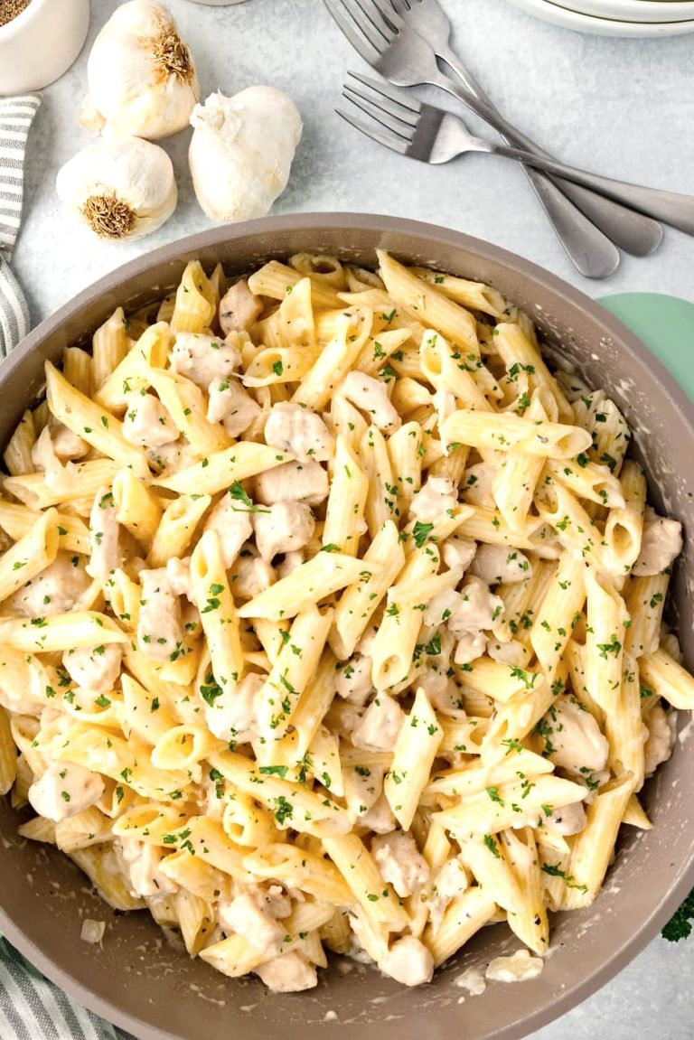 Spicy Cajun Honey Butter Chicken Pasta