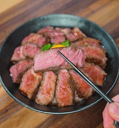 One Skillet Sweet and Spicy Cajun Steak Rice 9 Ingredients You'll Need