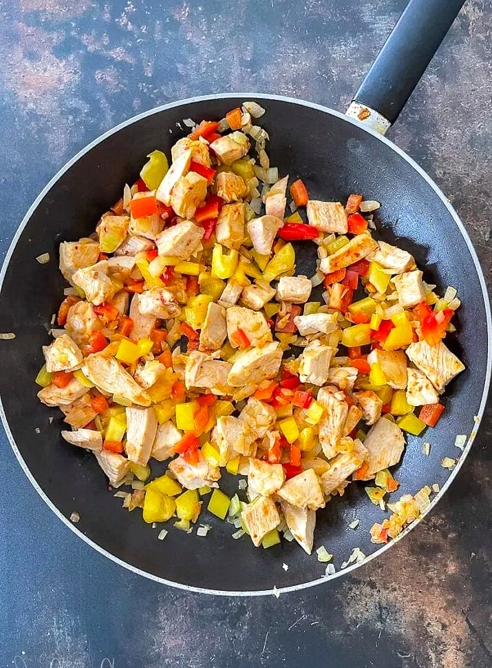 One Pot Sweet Chili BBQ Chicken Pasta 13 One Pot Sweet Chili BBQ Chicken Pasta