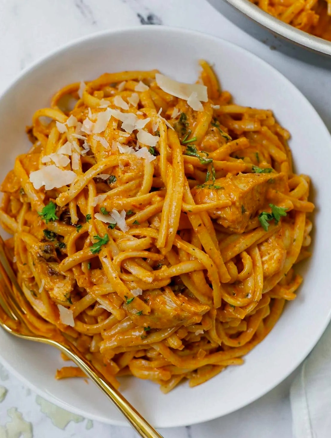 One Pot Spicy Ranch Cheddar Chicken Pasta