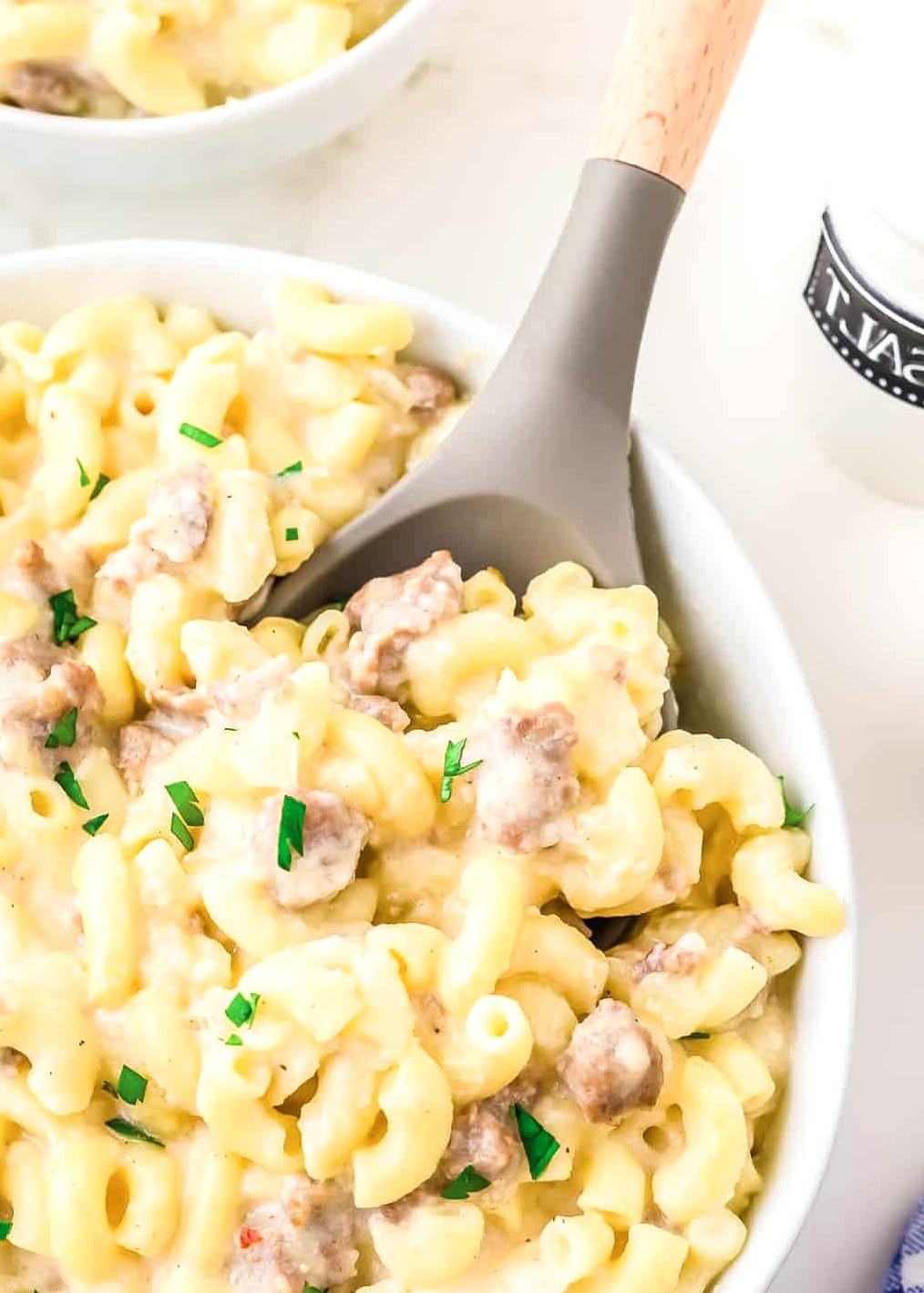 One Pot Creamy Buffalo Mac and Sausage