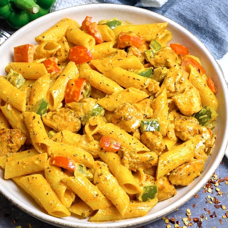 One Skillet Spicy Cajun Chicken Alfredo