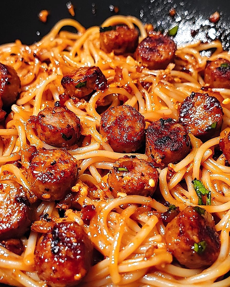 One Pot Bold Honey BBQ Sausage Pasta 11 Storage and Reheating